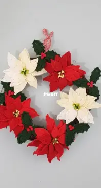 Pippa Patterns - Connie Rockliff - Mini Poinsettia and Holly Decoration, Holly Leaf and Berries