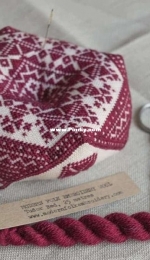 Modern Folk Embroidery-A Hanseatic Pin Pillow