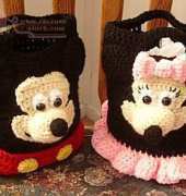 Knotty Hooker Designs - Mickey and Minnie Mouse purses or Treat Bags