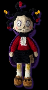 Meriigurumis - Esmeralda Alonso - Mona the vampire - Mona la Vampira - Spanish