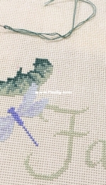 Four seasons wreath embroidery process