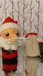 Harukishi Crochet - Advent Calendar - Santa Claus and His Hood - Pére Noël et sa hotte - English and French - Free