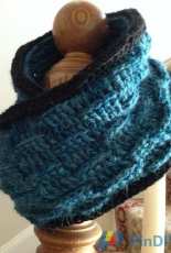Fisher Hill Cowl by Kathleen Rogers/ katrog designs-Free