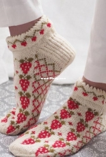 Novita Knitted Strawberry Socks by Minna Metsänen -Free