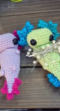 Inky Fox the Yarn Bandit - Ember Mischief - Emmy Scanga - Mini Axolotl pin cushion - Free