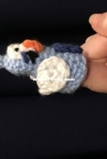 Parakeet finger puppet