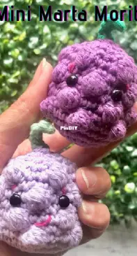 Bhindi crochet - Celeste Ronzano - Mini Marta Blackberry -  Mini Marta Morita - Spanish - Free
