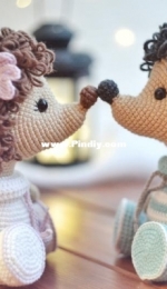 Verma Toys - Verova Maria - Hedgehogs in love