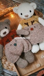 Lovely Knit Creation - Christmas Bear by Ekaterina Popova