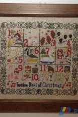The Frosted Pumpkin Stitchery - 12 Days of Christmas Sampler