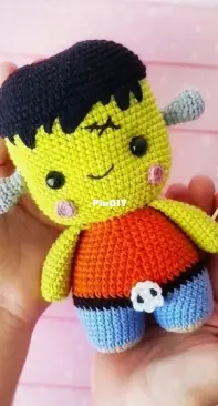 Crochet Wonders Design - Olga Kurchenko - Frankenstien
