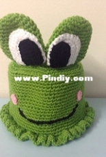 Selena Lazarus - Selena Wallace - Frog Toilet Roll Cover - Free