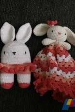 Rattle and cuddly blanket