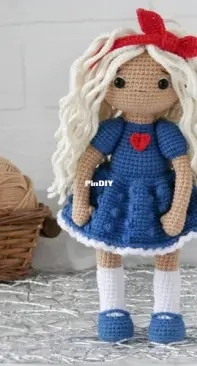 How to make curly doll hair with yarn for your amigurumi - 53stitches