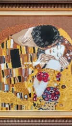 Gustav Klimt "The Kiss"