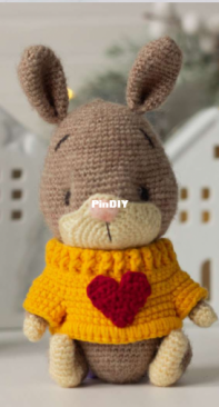 Ravelry: Fluffy bear pattern by Olga Krylova