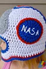 Cute and Crafty Crochet - Martina Gardner - Astronaut Race Football Helmet