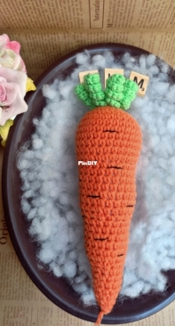 BumHandmade - Carrot