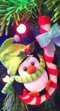 Felt penguin christmas tree decor