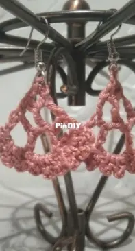 Eiffel Tower Crocheted Earrings