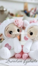 Lyudmila Zhuravleva - Baby in plush suits - Russian