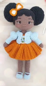 Mimos em Crochê - Rosi Barros - Doll Zoe - Russian - Translated