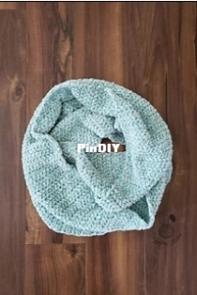 SnuggleMe Stitches - Samantha Schreyer - Juniper Cowl and Infinity Scarf
