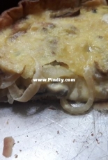 Mushroom, onion and cheese pie