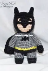 Portachiavi Batman #amigurumi #handmade #crochet #fattoamano #uncinetto # portachiavi #keyring #comics #fumetti #dccomics #batman