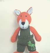 Knitted fox