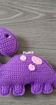 Spin a yarn Crochet - Cute dino