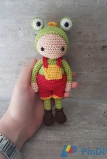 Janine - Freddy the Frog - Free