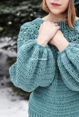 Svetlana Novikova - Sweater with puffy sleeve