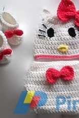 Always Pretty in Pink - Wanetta Cavanaugh - Hello Kitty Diaper Set