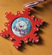 Winter Wonderland Mini Brooch - Bear - From Cross Stitcher 285-2014