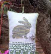 The Little Stitcher-Spring Rabbit-Free Pattern