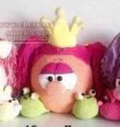 Mala Designs - Mandy Herrmann - Murmellinos Pigheaded girls - Spanish-Translated