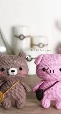 Hainchan Design - Hainchan - Hanh Tran - Pinky the Little Pig and Brownie the Little Bear