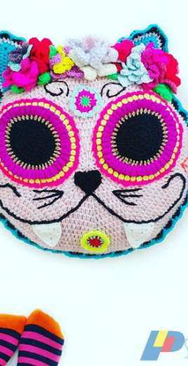 SetFreeMyGypsySoul - Crochet Pattern Sugar Skull Cat Cushion