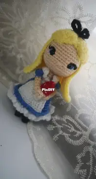 Alice in Wonderland Ami