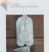 Un mondo di fantasia - Coniglio porta aghi