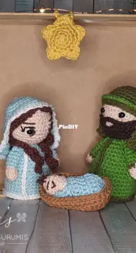 The Craftygenesindonesia Crochet Nativity Set kerststal