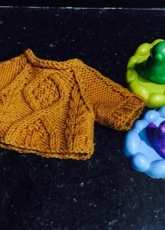 Doll sweater