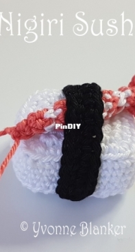 Yvonnes Crochet Art - Yvonne Blanker - Nigiri Sushi - Dutch