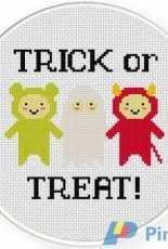 Daily Cross Stitch - Trick or Treat Kids