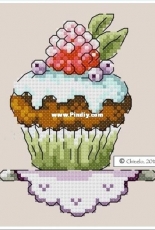 Raspberry Cupcake by Chinelo