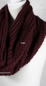 Winding Road Crochet - Lindsey Dale - Double Textured Crochet Cowl - Free