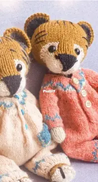 Designs by Maria Medvedeva  Baby polar bears, Crochet dolls, Crochet teddy