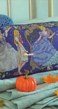 Cinderella by Maria Diaz from Cross Stitcher 363 XSD