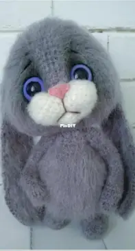 Zrnatali - Natalya Zrozhevskaya - Зрожевская Наталья - Bunny - Зайка замерзайка - Russian